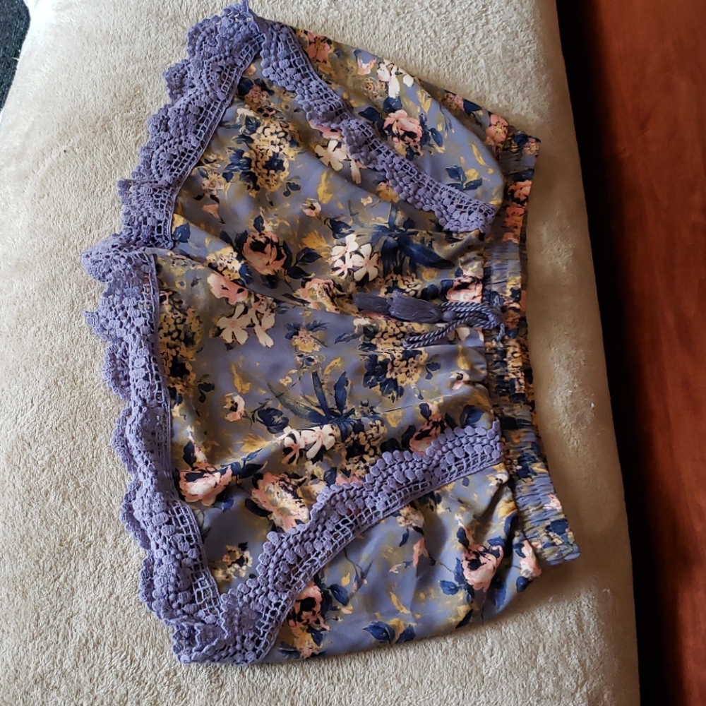 EUG xhilaration shorts